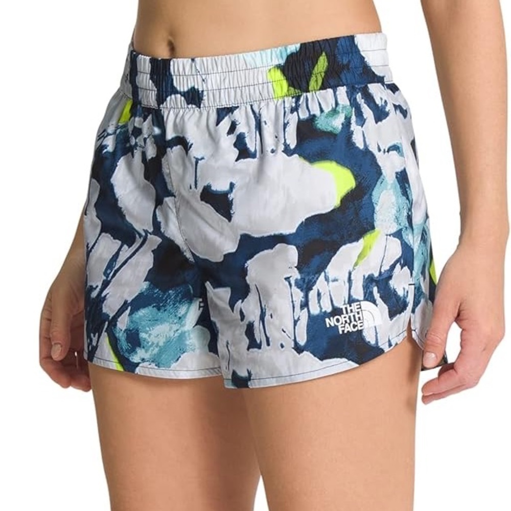 The North Face 🆕 Women’s Limitless Run Short Summit Navy Abstract Floral Print